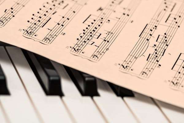 piano & standard notation