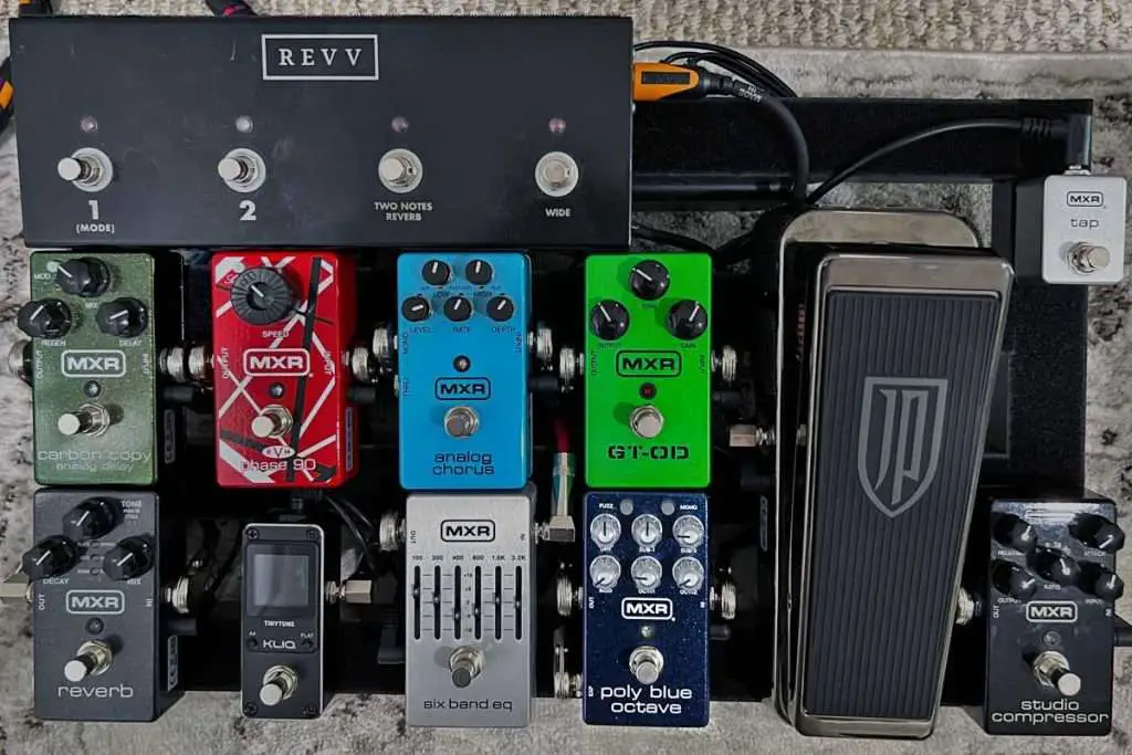 Best Octave Pedal 8 Options To Add Depth & Harmony