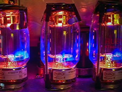 EL34 vs KT88 The Basics You Need To Know