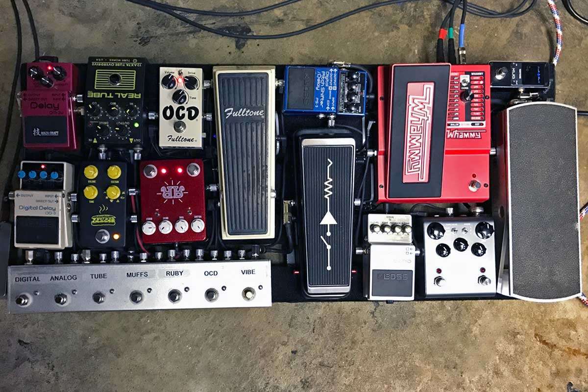 Guitar Expression Pedal Essentials: What Are They? - STG