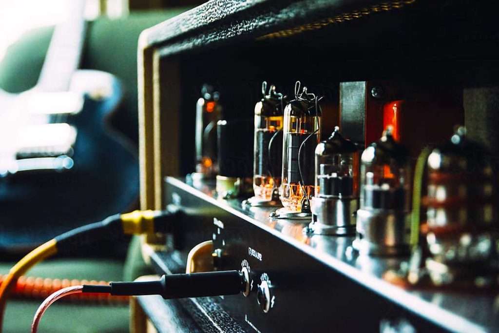 Distortion vs Overdrive: Which One is Right for You? - STG