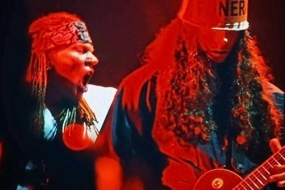 Buckethead and Guns N Roses: A Rare & Unlikely Collab - STG