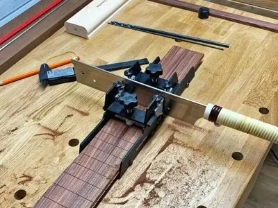 Stay Tuned Guitar Fretboard Calculator, fretboard scale calculator